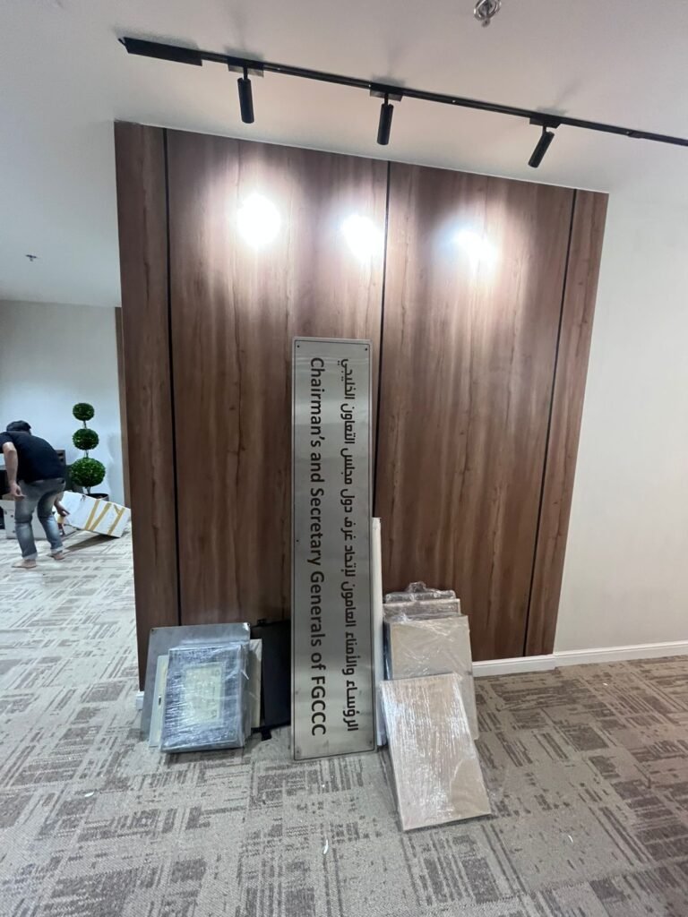 تصميم وتركيب بارتشن جبس بورد فاصل للمساحات.