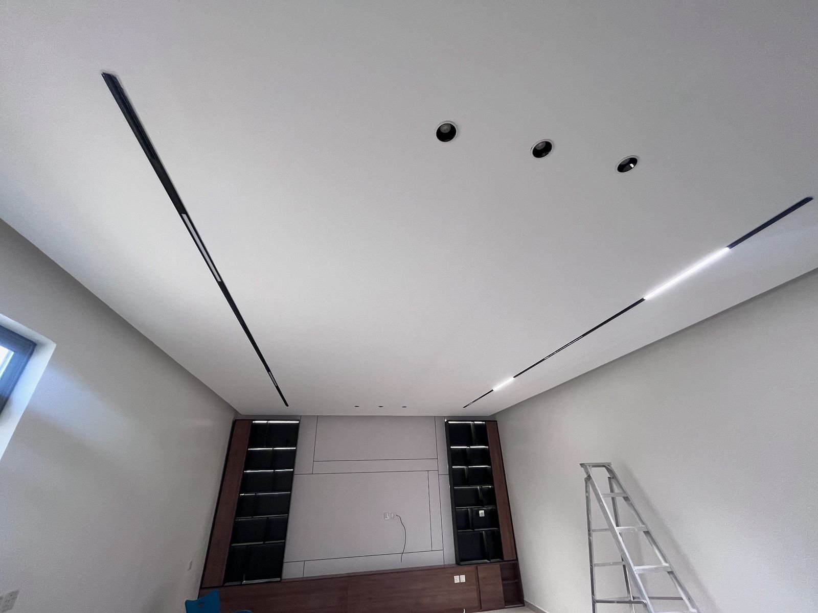 تشطيبات فاخرة وديكور حديث